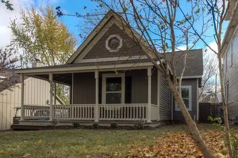 3915 Terrace St, Kansas City, MO 64111