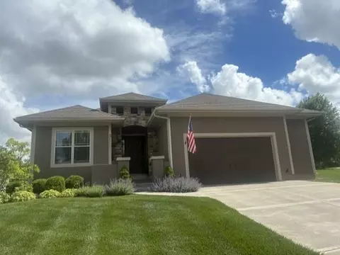 3111 N 118th Ter, Kansas City, KS 66109