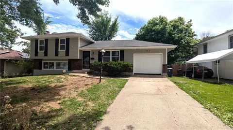 7915 E 117 Ter, Kansas City, MO 64134