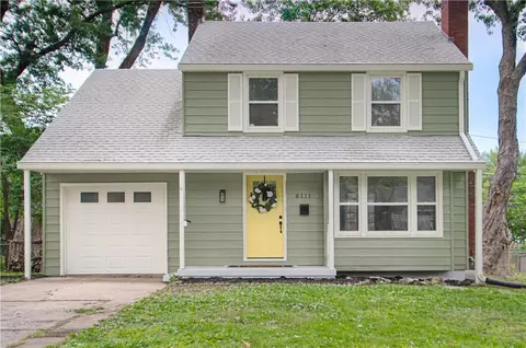 8111 Ward Parkway Plz, Kansas City, MO 64114