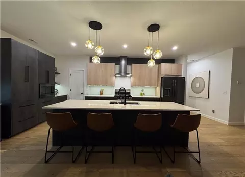 Kitchen - 111 W 16th Ter, Eudora, KS 66025 photo 4 of 6