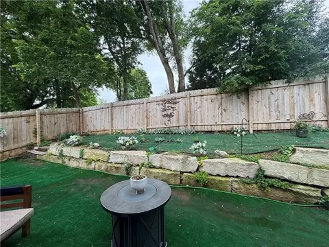 Exterior - 111 W 16th Ter, Eudora, KS 66025 photo 9 of 12