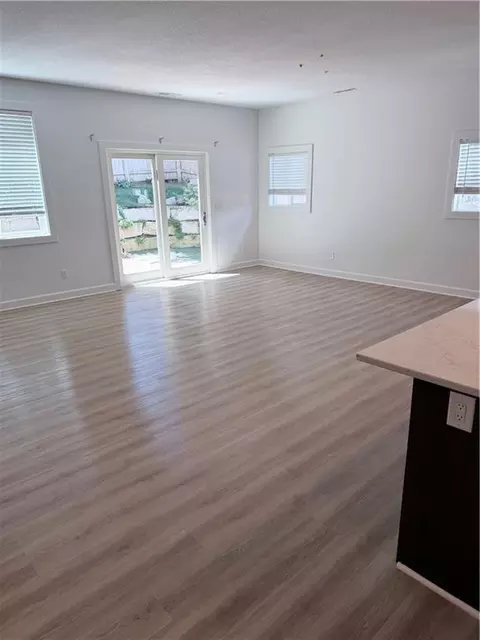 Living - 111 W 16th Ter, Eudora, KS 66025 photo 4 of 4
