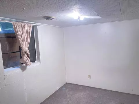Bedroom - 511 Broad St, Warrensburg, MO 64093 photo 3 of 3