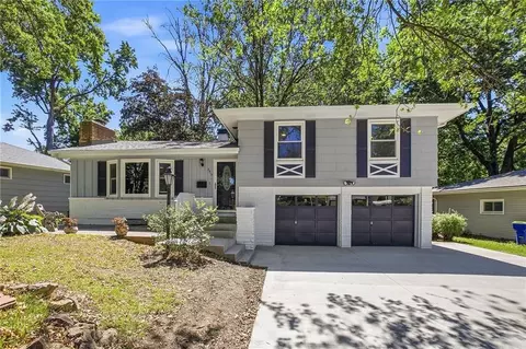 7915 Evanston St, Raytown, MO 64138