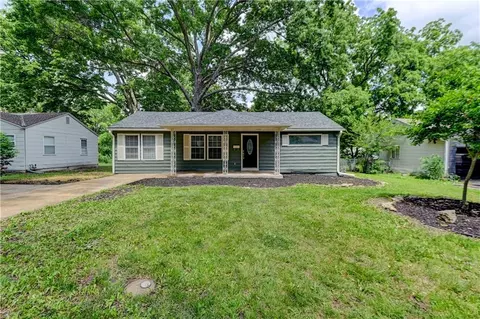 6314 E 149th St, Grandview, MO 64030