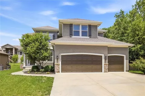 24504 W 80th Pl, Lenexa, KS 66227