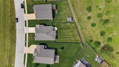 View/Area - 1540 SW Cornwall Rd, Raymore, MO 64083 photo 5 of 5