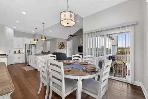 Dining - 1540 SW Cornwall Rd, Raymore, MO 64083 photo 3 of 3