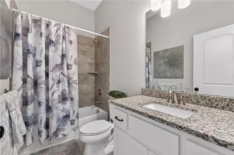 Bath - 1540 SW Cornwall Rd, Raymore, MO 64083 photo 5 of 5