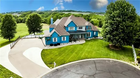 13107 Redbud Blvd, Saint Joseph, MO 64505