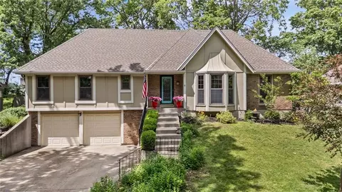 12606 W 69th St, Shawnee, KS 66216
