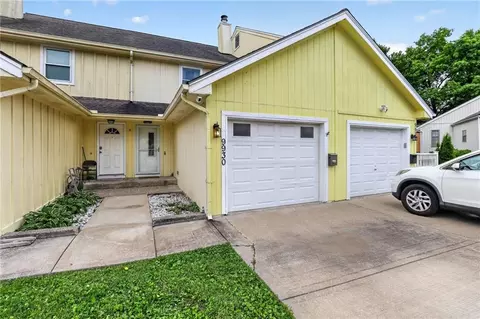 9930 N Cherry Dr, Kansas City, MO 64155