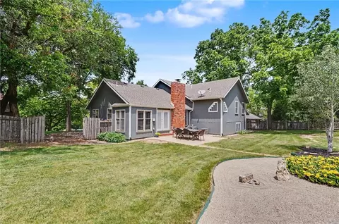 Exterior - 3605 Riverview Rd, Lawrence, KS 66049 photo 8 of 11
