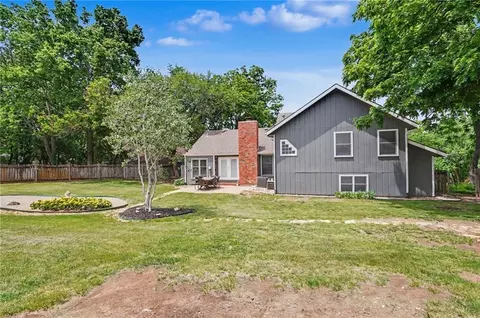 Exterior - 3605 Riverview Rd, Lawrence, KS 66049 photo 10 of 11