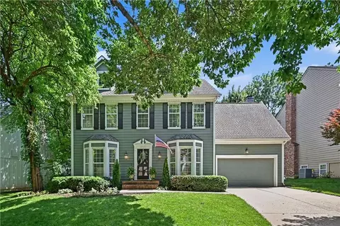 4949 W 129th St, Leawood, KS 66209