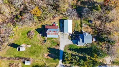 View/Area - 770 E 1300 Rd, Lawrence, KS 66046 photo 14 of 18