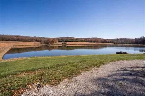 View/Area - 770 E 1300 Rd, Lawrence, KS 66046 photo 8 of 18