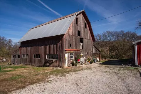 Other - 770 E 1300 Rd, Lawrence, KS 66046 photo 8 of 11