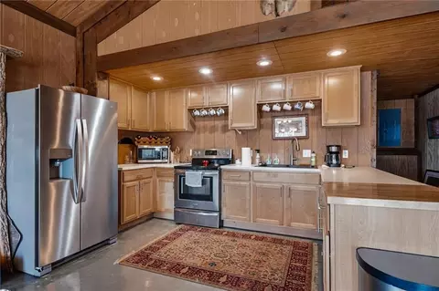 Kitchen - 770 E 1300 Rd, Lawrence, KS 66046 photo 3 of 3