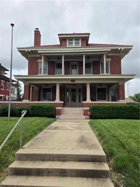 3340 Paseo Blvd, Kansas City, MO 64109