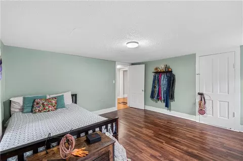 Bedroom - 426 W Walnut St, Nevada, MO 64772 photo 7 of 8