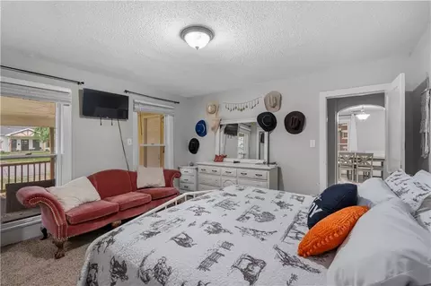 Bedroom - 426 W Walnut St, Nevada, MO 64772 photo 1 of 8