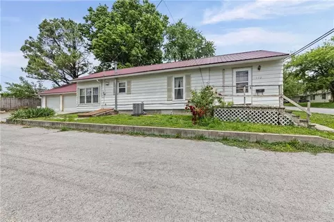 Other - 112 S Locust St, Cameron, MO 64429 photo 1 of 5