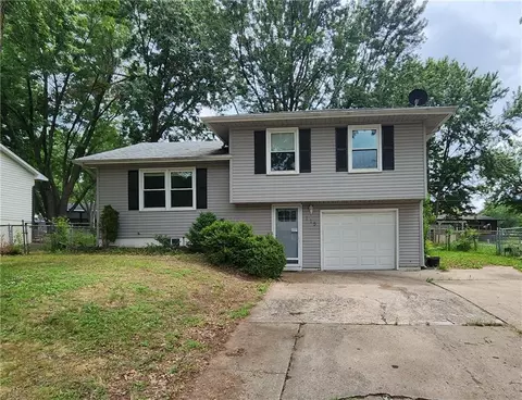 115 Sherri Ln, Excelsior Springs, MO 64024
