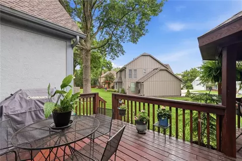 Exterior - 2702 NW Cedar Brk, Lees Summit, MO 64081 photo 7 of 11