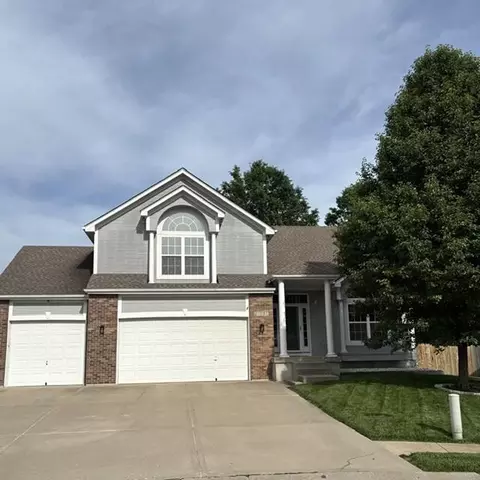 21117 E 50th Terrace Dr, Blue Springs, MO 64015