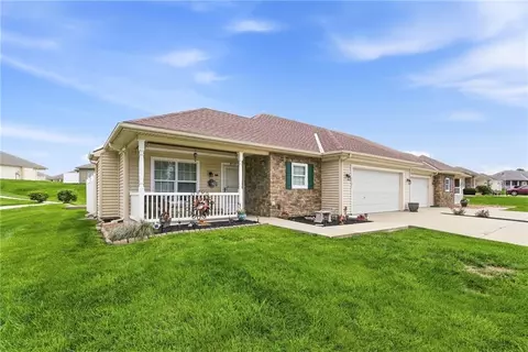 2121 N 114 Ter, Kansas City, KS 66109