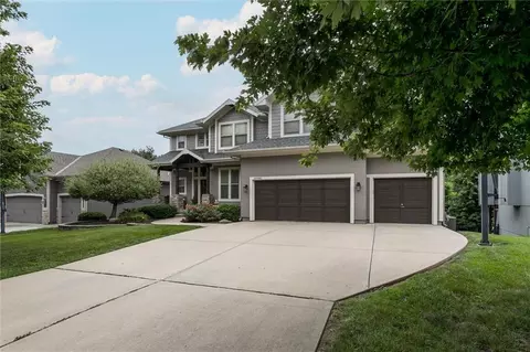 10941 S Barth Rd, Olathe, KS 66061