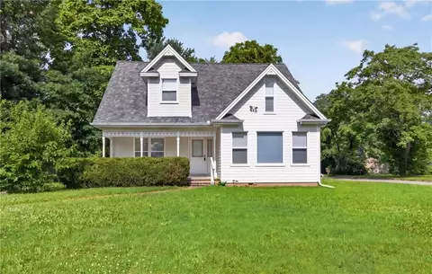 1045 N Colorado St, Nevada, MO 64772