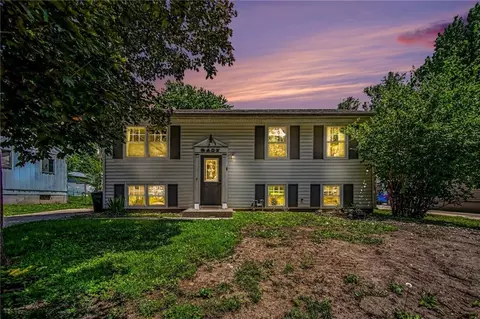 2407 Meadow Trl, Saint Joseph, MO 64503