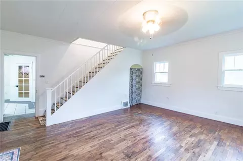 Living - 701 S Pine St, Holden, MO 64040 photo 1 of 3