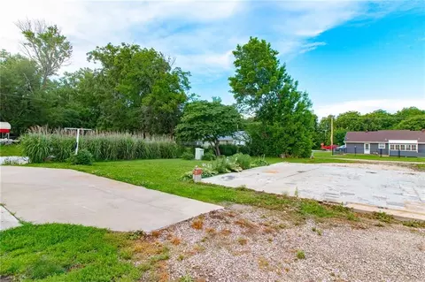 Other - 701 S Pine St, Holden, MO 64040 photo 6 of 10