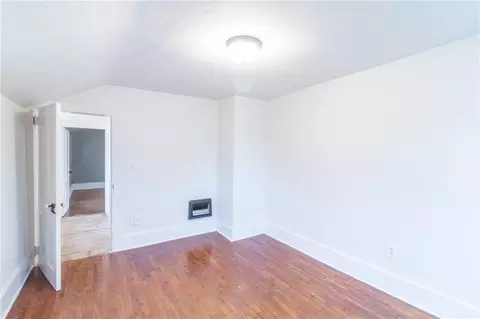 Bedroom - 701 S Pine St, Holden, MO 64040 photo 4 of 4