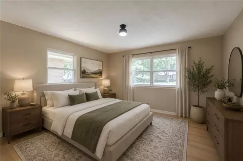 Bedroom - 2806 N River Blvd, Independence, MO 64050 photo 2 of 3