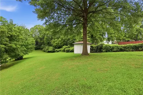 Exterior - 2806 N River Blvd, Independence, MO 64050 photo 4 of 5