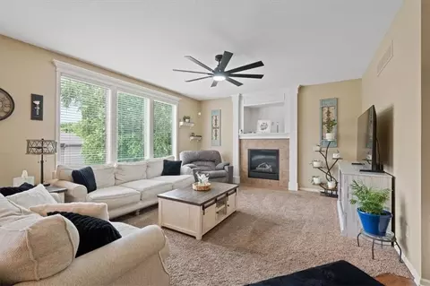 Living - 1304 Ashdown Cir, Raymore, MO 64083 photo 2 of 2