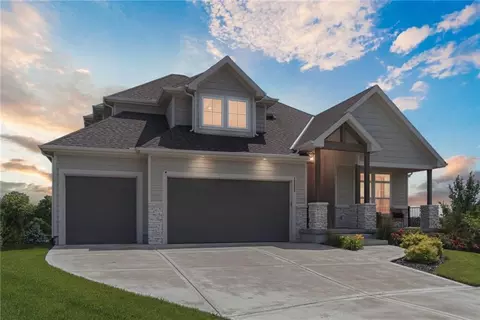 12527 W 182nd Ct, Overland Park, KS 66013