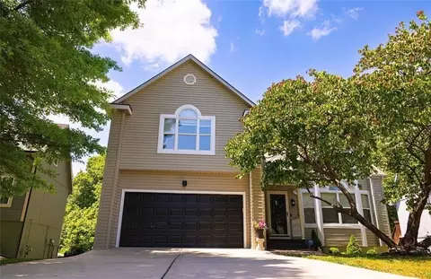 1122 Blue Bird Ln, Liberty, MO 64068