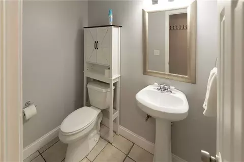 Bath - 1421 Ash Ct, Eudora, KS 66025 photo 1 of 2