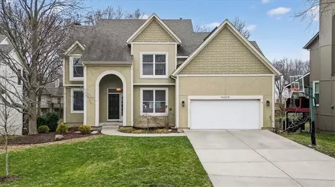 14006 Ash St, Overland Park, KS 66224