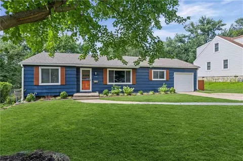 6308 W 80th Ter, Overland Park, KS 66204