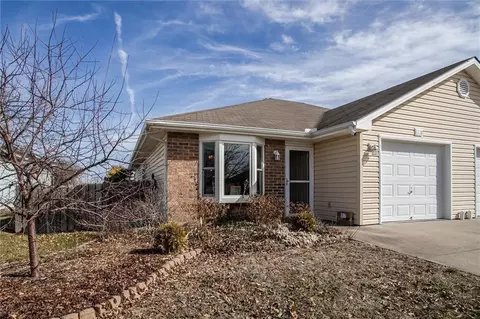 2228 Addie Dr, Pleasant Hill, MO 64080