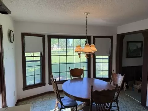 Dining - 811 Barron Rd, Raymore, MO 64083 photo 1 of 1