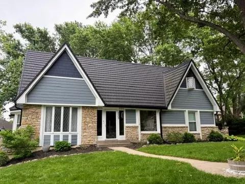 3503 NE Beechwood Cir, Lees Summit, MO 64064