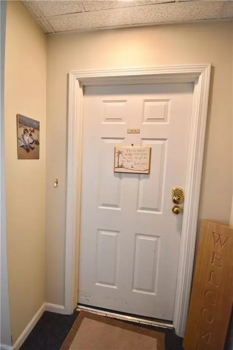 Entry Way - 17800 E Bolger Rd #101, Independence, MO 64055 photo 2 of 3